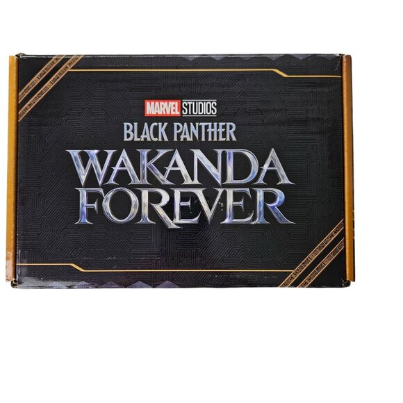 Marvel Studios Black Panther Wakanda Forever Collector Corps Mystery Box - Picture 1 of 7